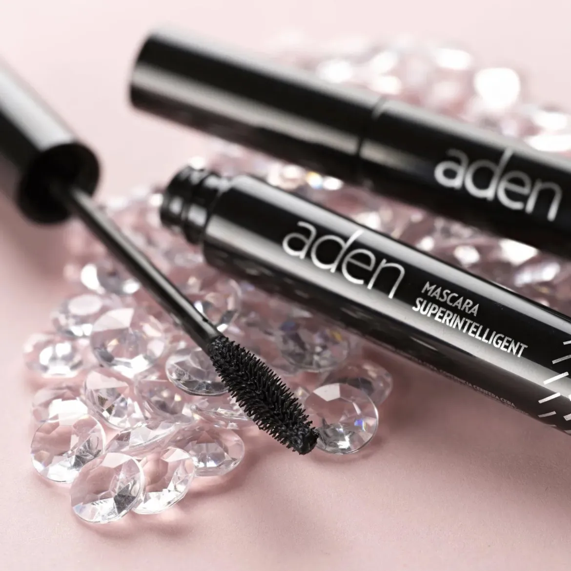 Aden Color Me туш для вій Superintelligent Black* 10мл — Photo 1