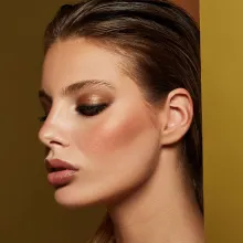 Mia Tan Builder Shimmer бронзатор шимерний 02 Deep Tan 15г — Photo 5